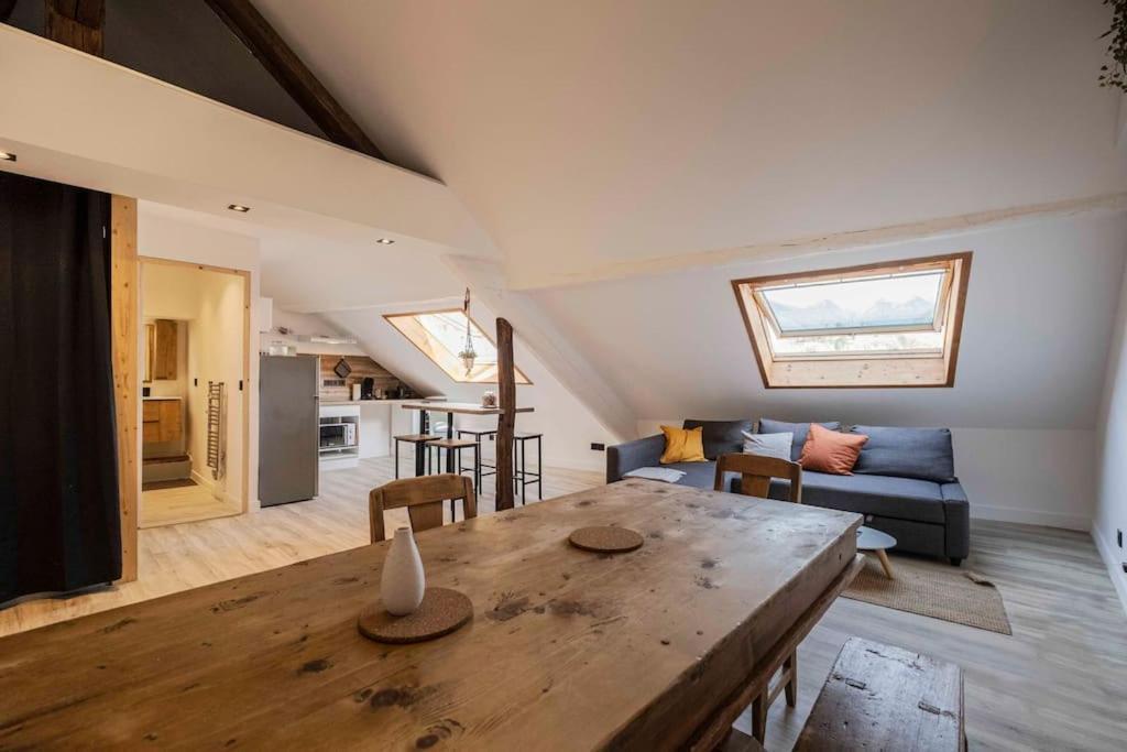 Apartamento Cocon Sous Les Toits Albertville Exterior foto